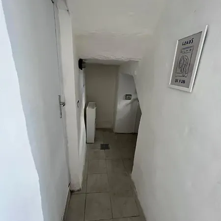 Castello Ad-apartments
